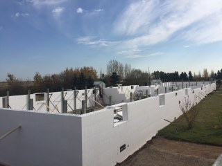 q-BnjA3mHaKHCz